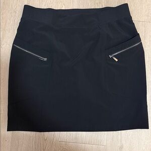 CHICOS ZENERGY BLACK ATHLETIC SKIRT WITH SHORTS AND ZIPPERS SIZE 10 EUC